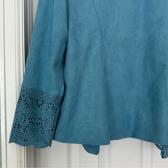 Chico's‎ Faux Suede Perforated Drape Jacket Size Large Blue NWT - Picture 9 of 11